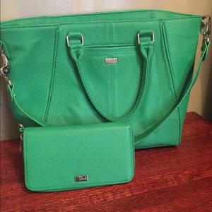 Jewell By Thirty-One Paris bag and wallet